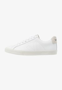 Wybrany, extra white