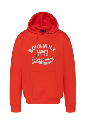 Sweat-shirt à capuche rouge vif avec texte blanc « Born in N.Y. Schott 19-13 Incorporated Camps League » et poche kangourou à l'avant.