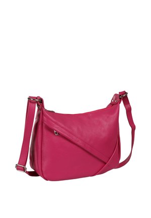 Rosa Leder-Crossbody-Tasche mit verstellbarem Riemen und silberner Beschlägen vor weißem Hintergrund.