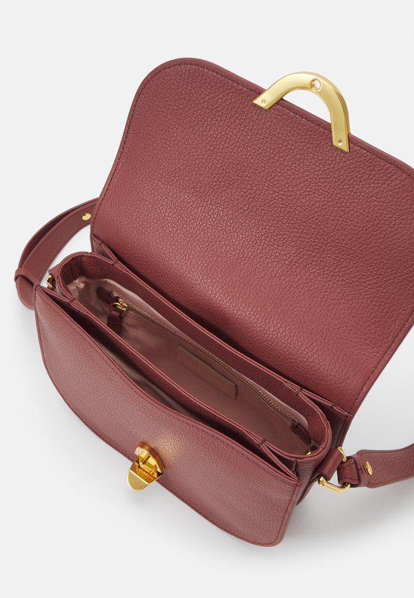 DEW - Cross body bag4