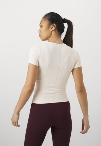 P.E Nation FOUNDATION TEE - Paprasti marškinėliai - blush