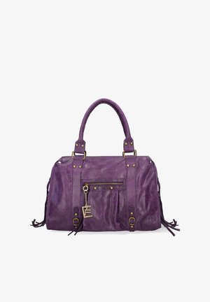 Borsa a mano in pelle viola con doppi manici, tasca frontale con cerniera, dettagli in metallo color oro e nappine decorative ai lati.