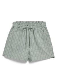 Grüne gestreifte Shorts mit elastischem Bund und verstellbarem Kordelzug. Besitzt Seitentaschen und einen lässigen Schnitt.