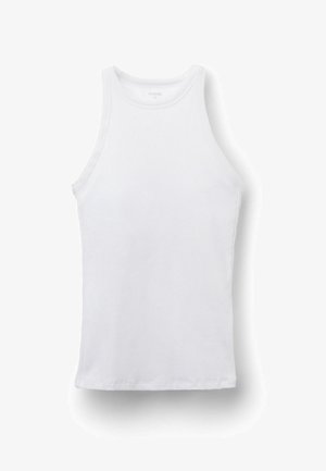 Biały, prążkowany, bezrękawnik z wysokim okrągłym dekoltem, dopasowany krój damski, prezentowany na białym tle.