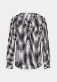 Sort-hvid houndstooth-mønstret langærmet bluse med V-hals og knaplukning, fremstillet af et letvægtsstof.