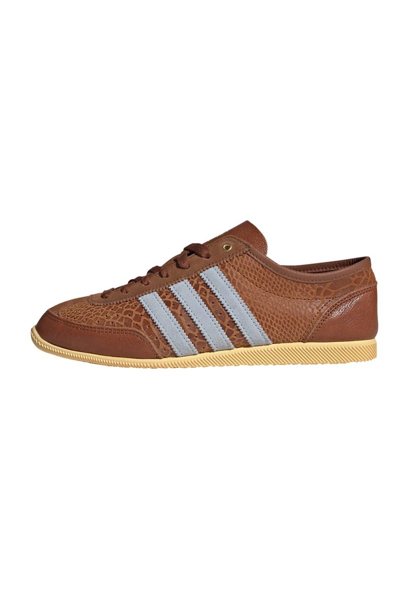 adidas Originals JAPAN DECON dusky bronze/crystal sky/orange tint/light brown