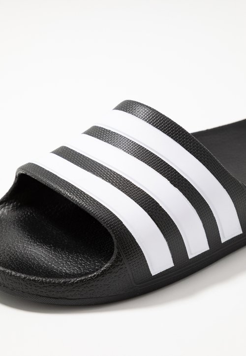 adidas ADILETTE AQUA UNISEX - Pool slides - core black — foto 3