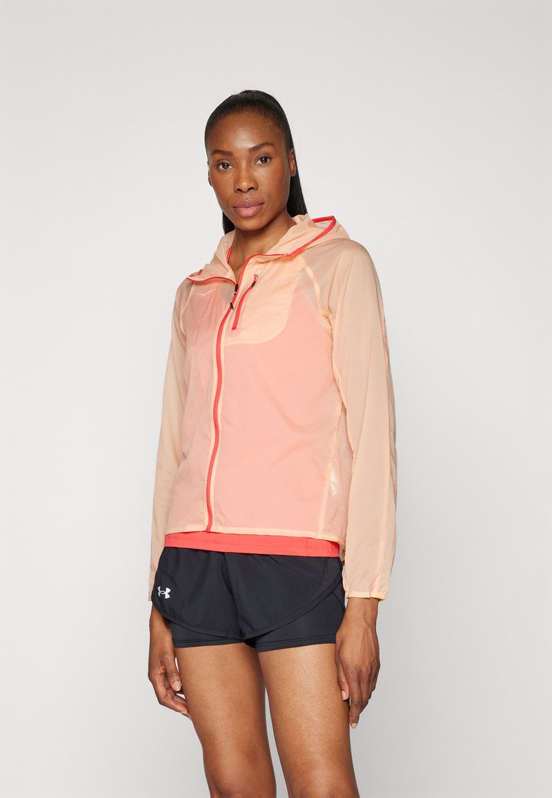 HOKA SKYFLOW JACKET - Windbreaker - apricot