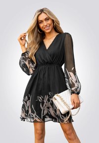 Cupshe SHEER BUBBLE SLEEVE PRINTED  - Robe de soirée - black