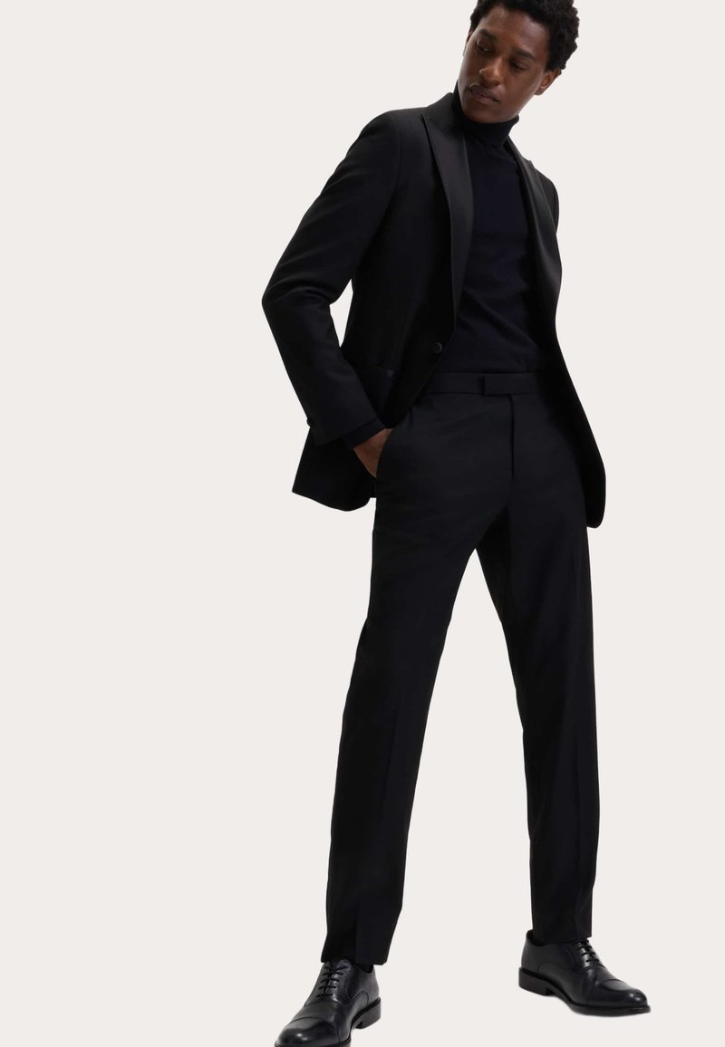 Veste coupe ajustée en laine mélangée Performance | NAVY