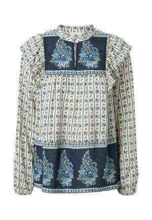 Blouse met lange mouwen met blauwe bloemenpatronen op crèmekleurige stof, met ruches op de schouders en contrasterende donkerblauwe bloemenpanelen aan de voorkant.