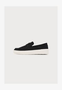 Επιλέχθηκε, black