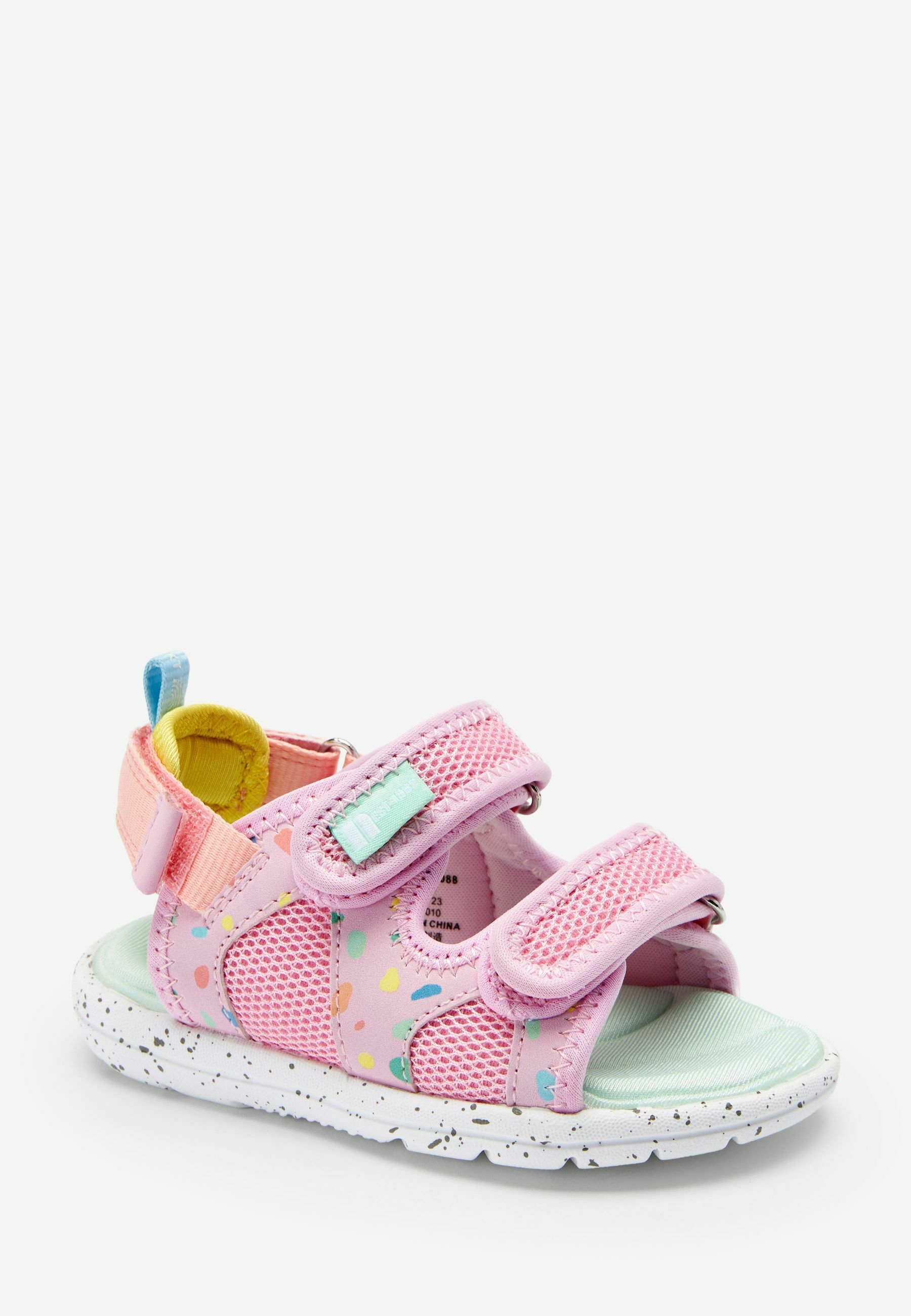 memory foam walking sandals