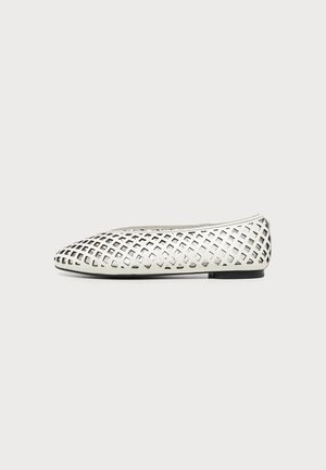 Maje, FILARIA - Ballerina shoes - blanc