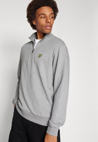 Lyle & Scott LOOPBACK QUARTER ZIP - Sweatshirt - mid grey marl