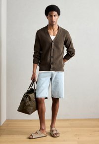 Lindbergh BUTTON CARDIGAN - Kardigán - brown