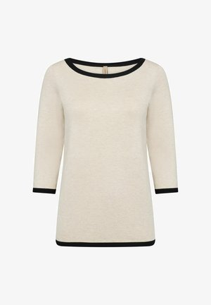 Lichtbeige top met driekwartmouwen, zwarte halslijn en mouwmanchetten. Zachte textuur, ronde halslijn, eenvoudig ontwerp.