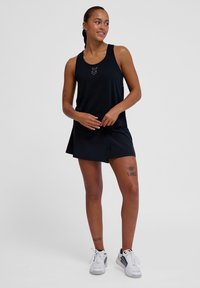 Topper - light grey black