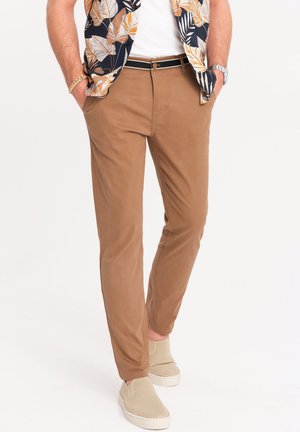 Chino - camel