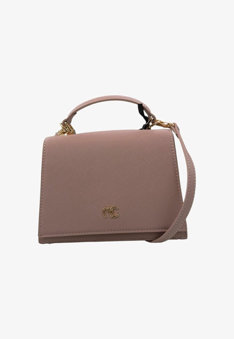 Borsa sintetica rosa con una finitura testurizzata, dettaglio del logo dorato, manico superiore e tracolla rimovibile. Presenta una forma strutturata.