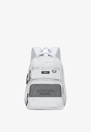 Zaino grigio con più compartimenti con zip, tasca frontale in rete, spallacci imbottiti e logo AOKING. Realizzato in tessuto resistente con una texture liscia.