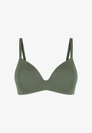 Olijfgroene beha met een gladde textuur, driehoekige cups en dunne verstelbare bandjes. Kenmerkt zich door een subtiele merkembleem.