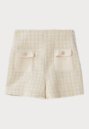 Tweed-Shorts in Hellgelb und Creme mit strukturiertem Muster, zwei aufgesetzten Taschen und Knopfverschlüssen auf der Rückseite.