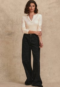 Next DOUBLE COLLAR HENLEY  - Tops ar garām piedurknēm - neutral ecru