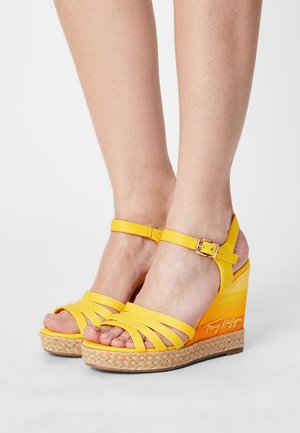 Tommy Hilfiger High Heel Sandalette - yellow
