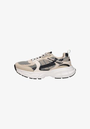 Beige en zwarte sportieve sneaker met dikke witte zool, mesh en nepslangenhuid details, witte veters en een trek lus op de hiel.