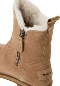 Tamaris Cizme de iarnă - beige