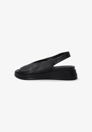 Zwarte leren slingback sandalen met een ronde neus, lage wiggenhak en een gladde textuur. Heeft een eenvoudig, gestroomlijnd ontwerp.