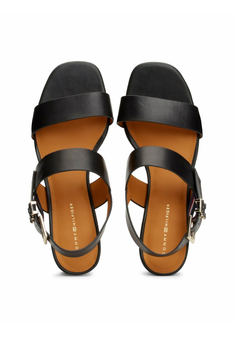 Tommy Hilfiger MONOGRAM BLOCK - Riemensandalette - black/schwarz 