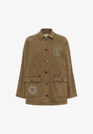 Smeđi sako na dugmad s detaljima u obliku zakovica na rukavima i ovratniku, dva prednja džepa, zakrpa "C College" i vezeni cvijet na džepu.