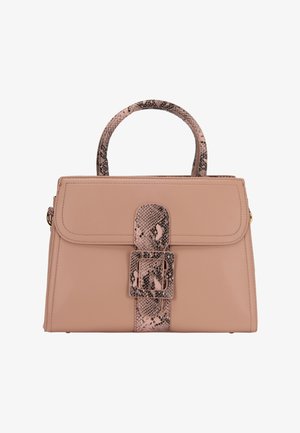 Rausvos spalvos odinė rankinė su struktūrizuotu dizainu, su gyvatės odos tekstūros diržu ir sagtimi. Lygi tekstūra; dvi rankenos.