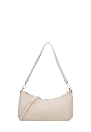 Beige leren handtas met een gebogen vorm, enkele schouderriem en een ritssluiting. Bevat gouden hardware voor accenten.