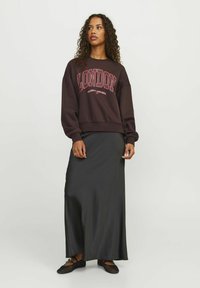 JJXX JJXX MIT RUNDHALS JXMERLE - Sudadera - sassafras