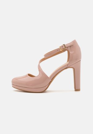 Platform heels - light pink