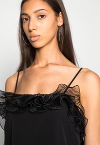YAS YASHOLLY STRAP VIP - Top - black