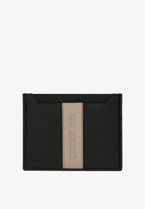 Sort struktureret læderkortholder med en central beige lodret stribe præget med "CERRUTI 1881" mærke.