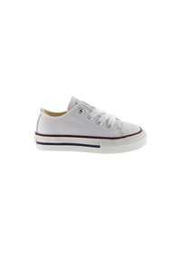 Zapatilla baja de lienzo blanca con puntera redonda, ojales de metal y suela de goma. Presenta rayas en navy y burdeos en la suela.