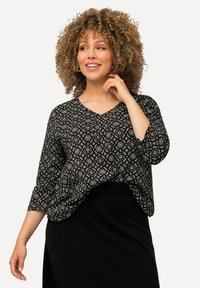Ulla Popken 3/4 SLEEVE   - Langarmshirt - black