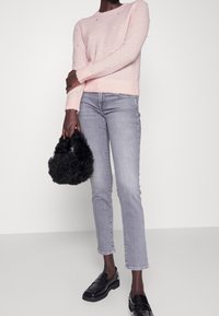 Needle & Thread Sweter