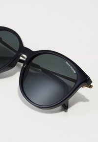 Armani Exchange Solbriller - shiny black