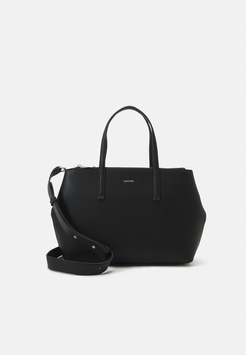 Calvin Klein MUST TOTE - Borsa a mano - black