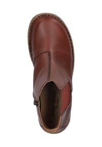 Braune Leder Stiefelette mit einer runden Zehenpartie, seitlichem Reißverschluss und genähten Details; leicht strukturierte Sohle für Grip und Haltbarkeit.