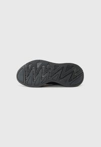 adidas Originals ADIZERO ARUKU UNISEX - Baskets basses - core black/carbon/iron