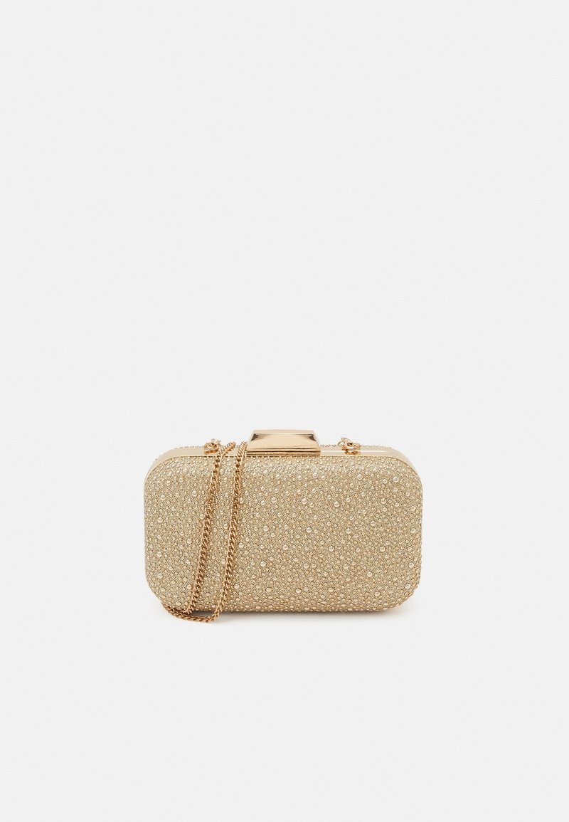 Pochette rectangulaire dorée à surface texturée, ornée de petits accents scintillants, dotée d'une bandoulière en chaîne dorée et d'un fermoir métallique.
