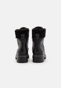 Gabor Comfort Šněrovací kotníkové boty - black