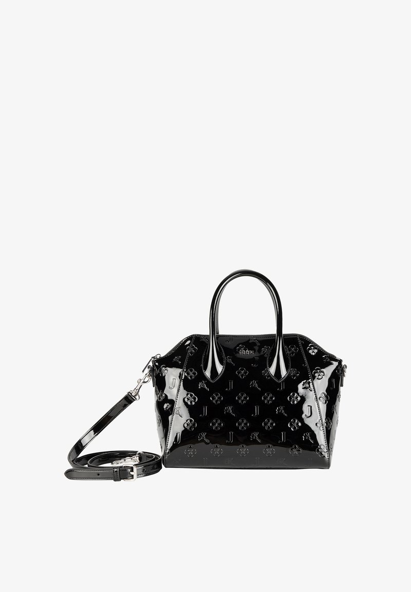 Czarna torebka z lakierowanej skóry z tłoczonymi wzorami kwiatowymi i logo, dwoma górnymi uchwytami, odpinanym paskiem i zapięciem na zamek.